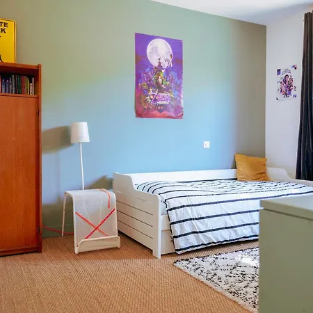 Vakantiehuis Tres Jolie Maison De - 6 Personnes La Pironnière