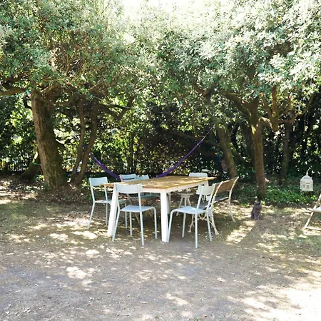 Tres Jolie Maison De - 6 Personnes *