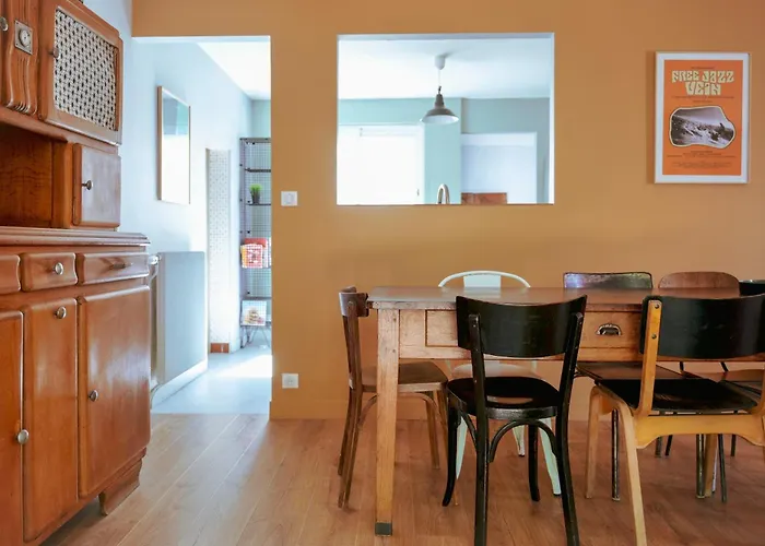 Tres Jolie Maison De - 6 Personnes * La Pironnière