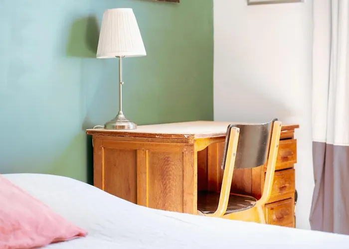 Tres Jolie Maison De - 6 Personnes La Pironnière